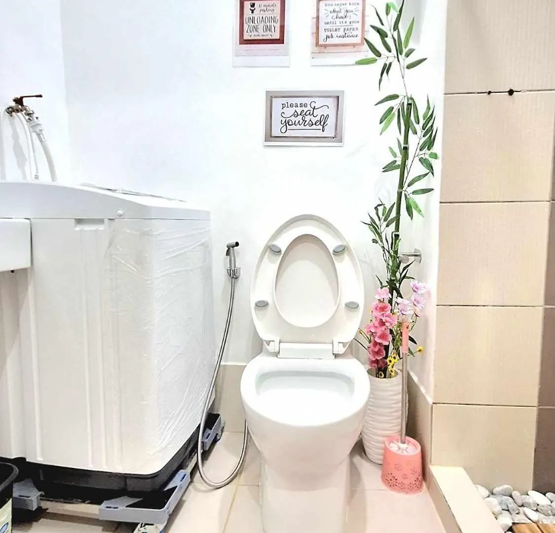 Comfy 1Br With Pool View And Wi-Fi In Grace Res Taguig City Manila