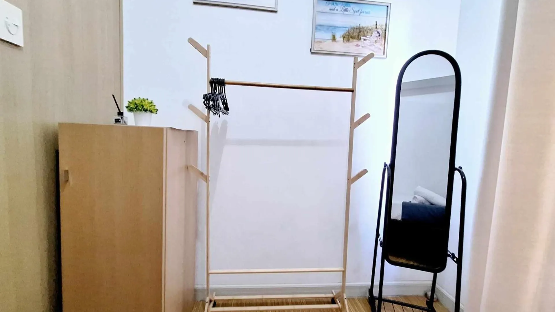 Comfy 1Br With Pool View And Wi-Fi In Grace Res Taguig City Manila Philippines